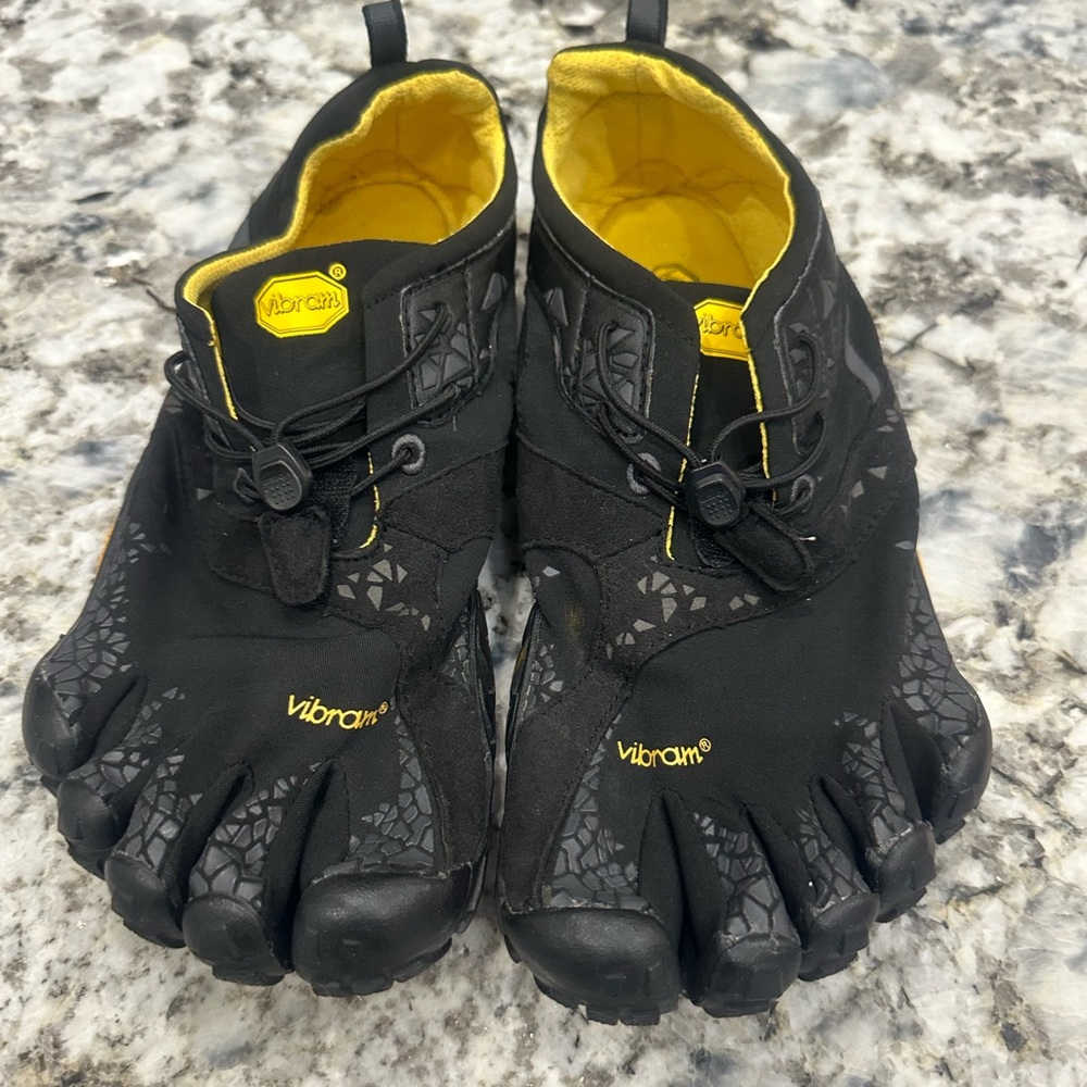 Vibram shoes